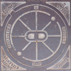 manhole porto s