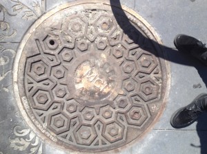 san fran manhole big