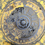 manhole s
